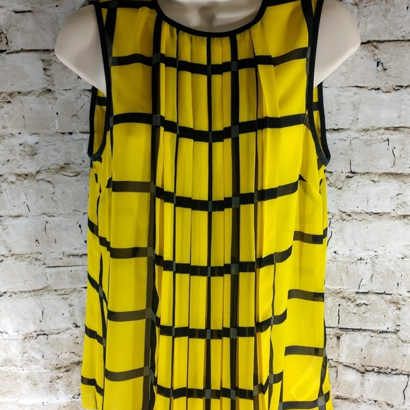 Michael Kors Tops - 🔴 Michael Kors Sheer Sleeveless Blouse size Small